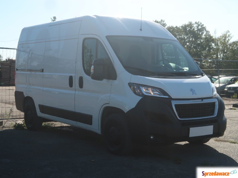 Peugeot Boxer  Minivan/Van 2020,  2.2 diesel - Na sprzedaż za 71 999 zł - Warszawa