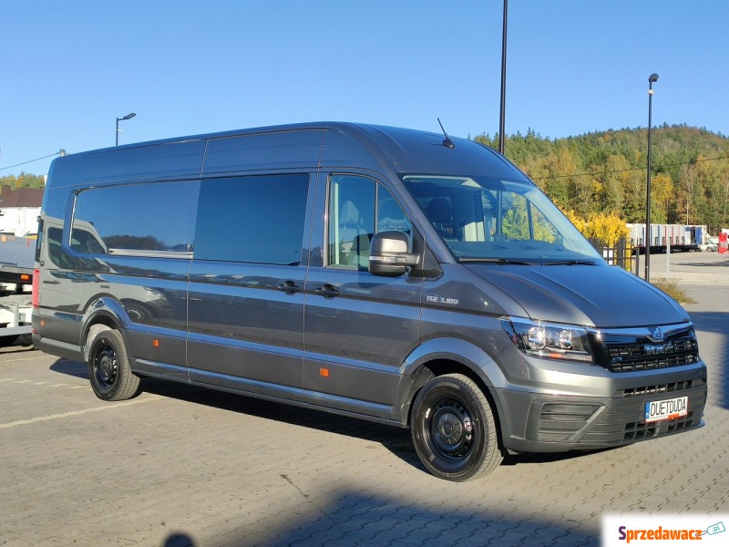 Volkswagen Crafter 2024,  2.0 diesel - Na sprzedaż za 243 540 zł - Widełki