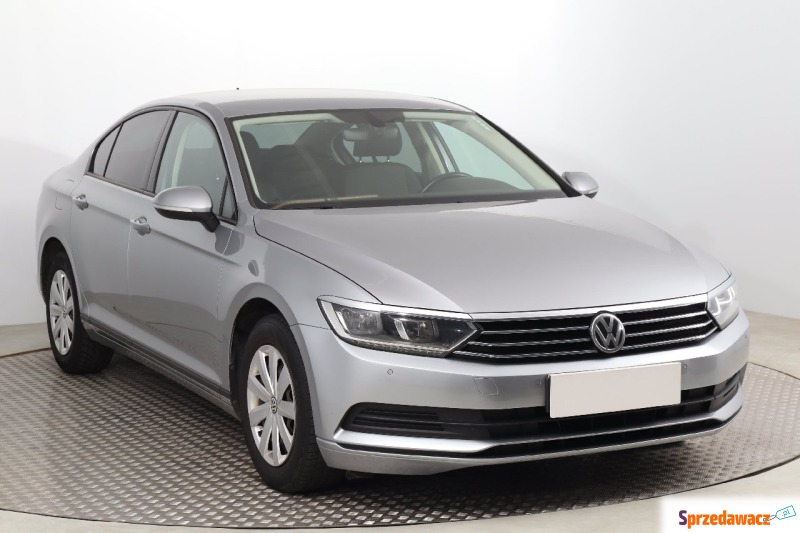 VW Passat 1.4 TSI (125KM), 2017 - Samochody osobowe - Bielany Wrocławskie