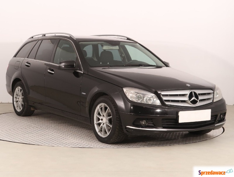 Mercedes - Benz C-klasa  Kombi 2010,  1.8 benzyna - Na sprzedaż za 34 999 zł - Toruń