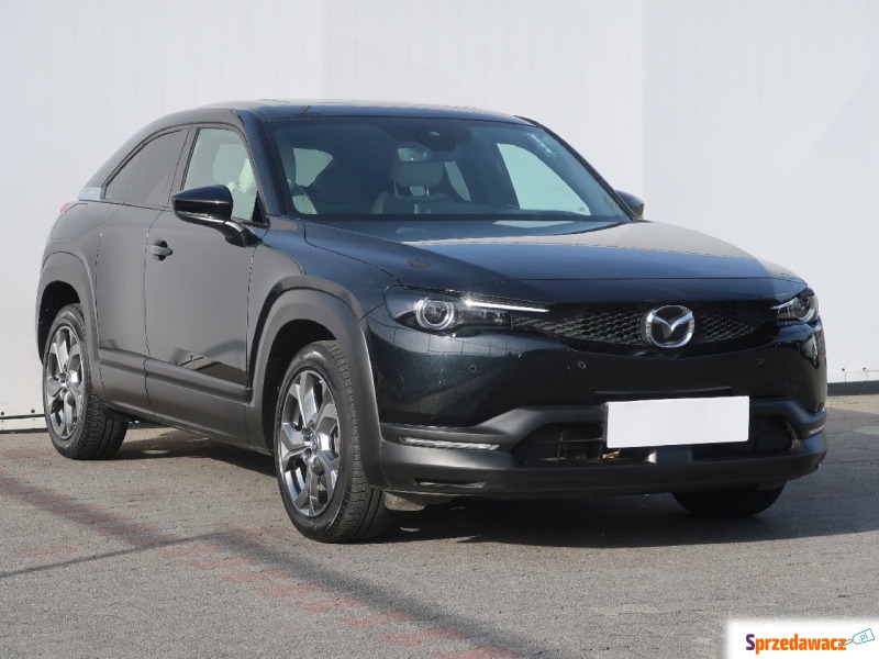 Mazda MX-3  SUV 2022,  0.0 zasilanie elektryczne - Na sprzedaż za 85 999 zł - Bielany Wrocławskie