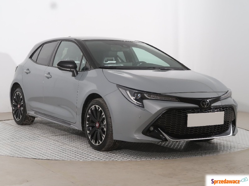 Toyota Corolla  Hatchback 2023,  1.8 benzyna - Na sprzedaż za 124 999 zł - Gdańsk