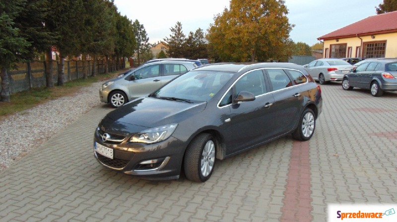 Opel Astra  Kombi 2013,  1.4 benzyna - Na sprzedaż za 29 700 zł - Baboszewo