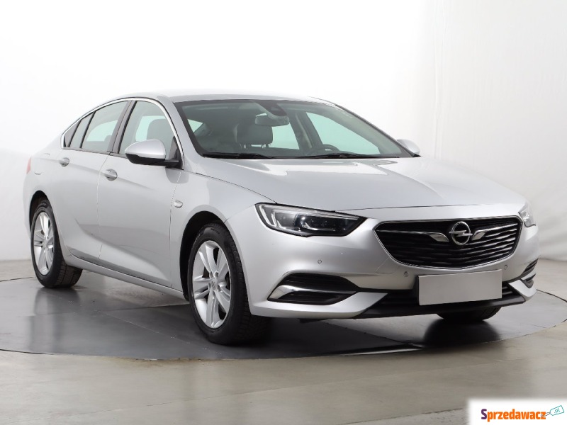 Opel Insignia  Hatchback 2018,  2.0 diesel - Na sprzedaż za 55 999 zł - Katowice