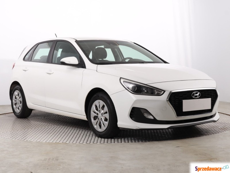 Hyundai i30  Hatchback 2018,  1.4 benzyna - Na sprzedaż za 46 999 zł - Katowice