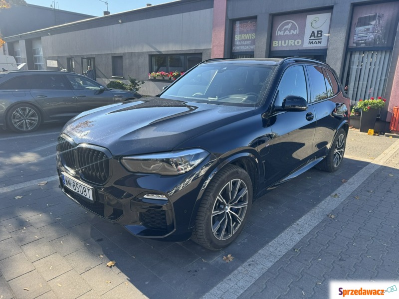 BMW X5  SUV 2020,  3.0 hybryda - Na sprzedaż za 225 000 zł - Kozerki