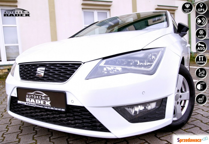 Seat Leon  Hatchback 2015,  1.4 benzyna - Na sprzedaż za 46 599 zł - Świebodzin