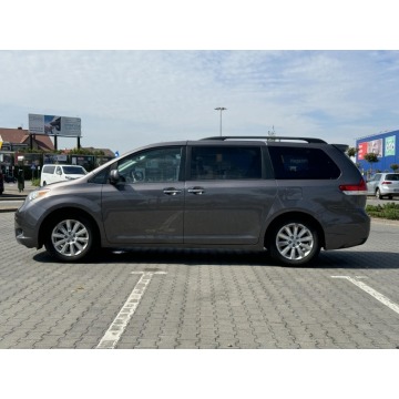 Toyota Sienna Limited