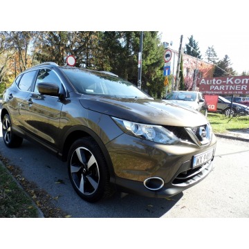 Nissan Qashqai - 1,2 automat navi vat23%