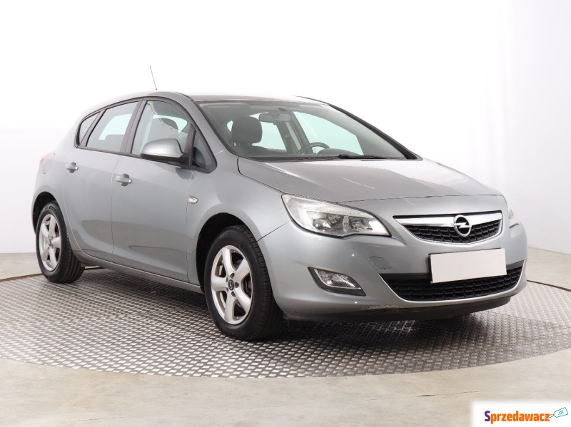 Opel Astra 1.4 16V (87KM), 2012 - Samochody osobowe - Katowice