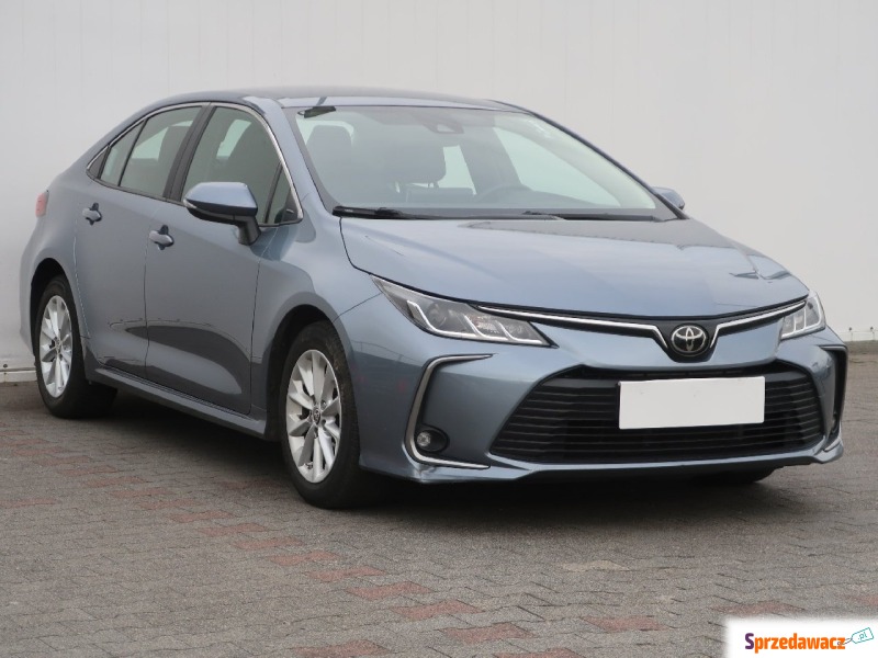 Toyota Corolla  Liftback 2021,  1.5 benzyna - Na sprzedaż za 73 999 zł - Bielany Wrocławskie