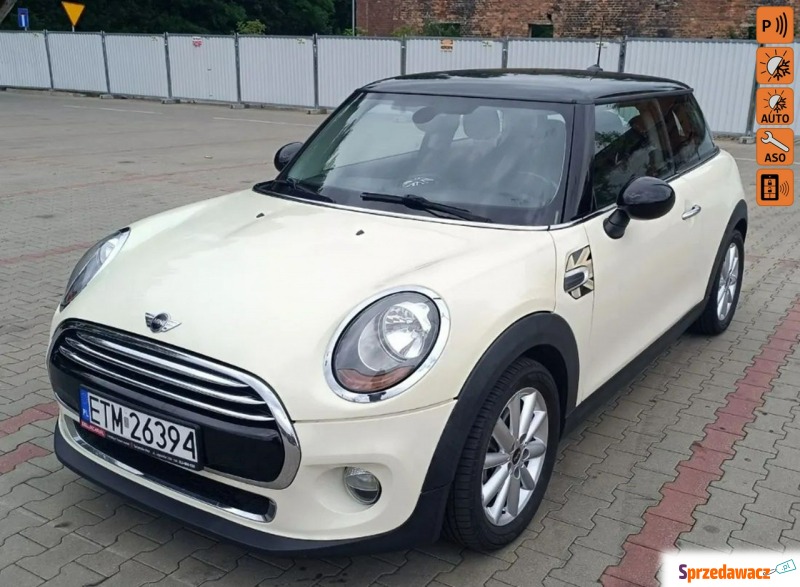 Mini Cooper  Hatchback 2014,  1.5 benzyna - Na sprzedaż za 42 900 zł - Tomaszów Mazowiecki