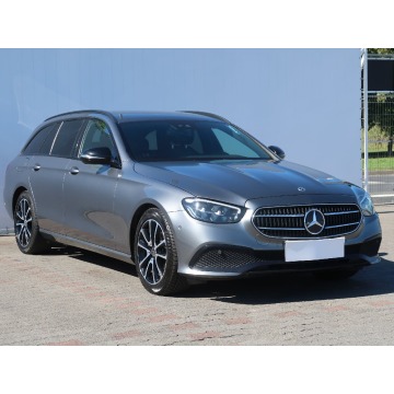 Mercedes E E 220 d (194KM), 2020