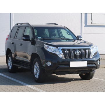 Toyota Land Cruiser 3.0 D-4D (186KM), 2015