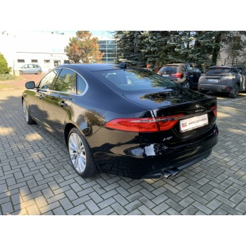 Jaguar XF  Sedan/Limuzyna 2018,  2.0 diesel, automat - Na sprzedaż za 79 900 zł - Kraków - zdjęcie 8