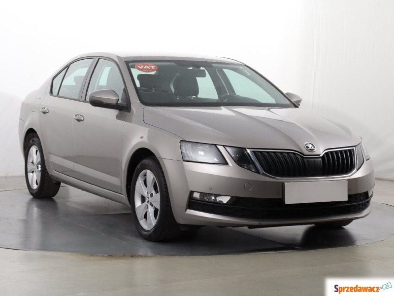 Skoda Octavia  Hatchback 2018,  1.4 benzyna - Na sprzedaż za 61 999 zł - Katowice