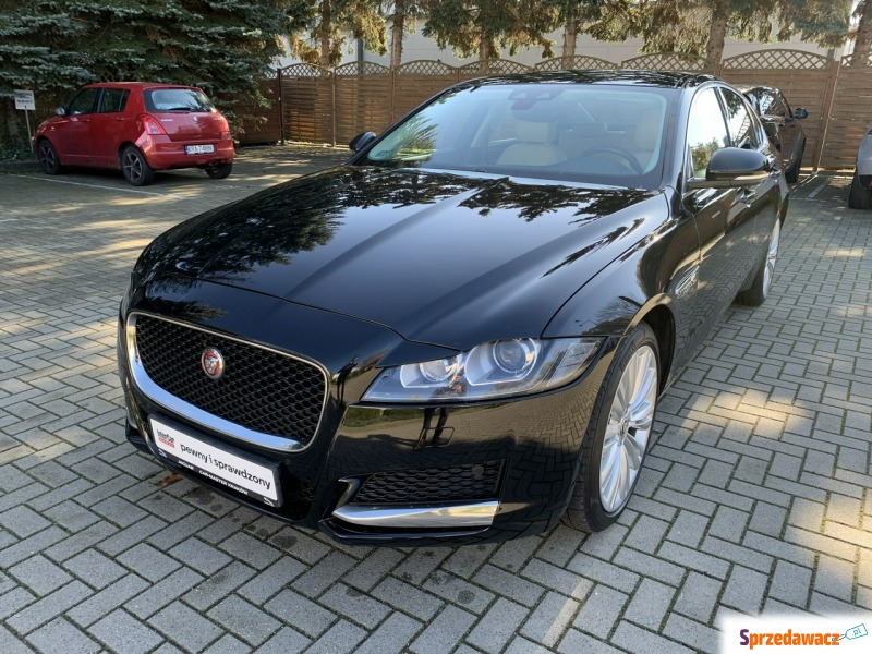 Jaguar XF  Sedan/Limuzyna 2018,  2.0 diesel - Na sprzedaż za 79 900 zł - Kraków