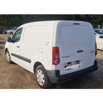 Peugeot Partner 2017,  1.6 diesel - Na sprzedaż za 13 999 zł - Pleszew - zdjęcie 9