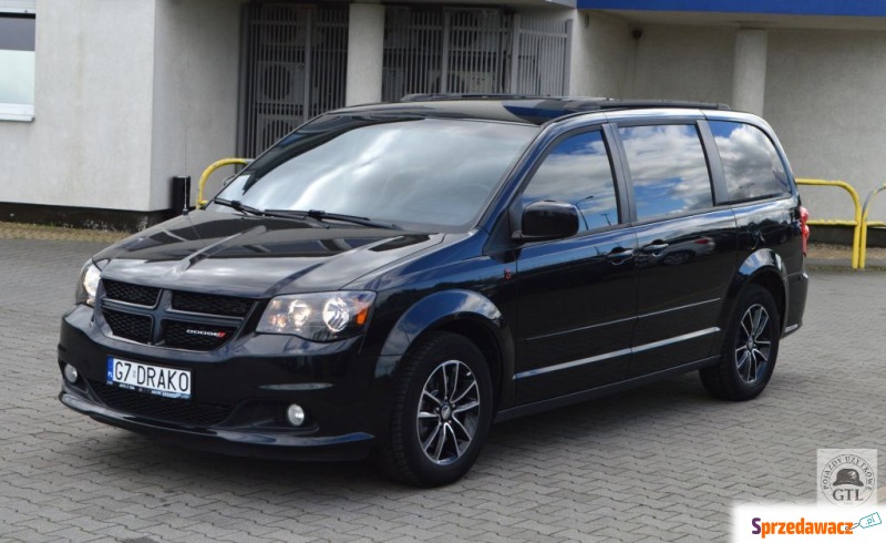 Dodge Grand Caravan 2016 benzyna - Na sprzedaż za 53 997 zł - Gdańsk