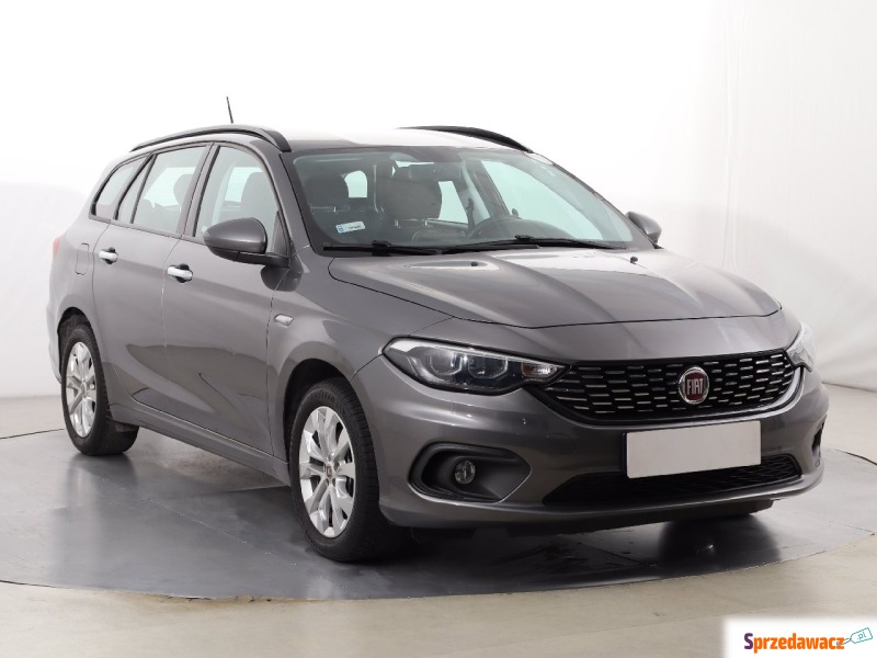 Fiat Tipo  Kombi 2019,  1.4 benzyna - Na sprzedaż za 51 999 zł - Katowice