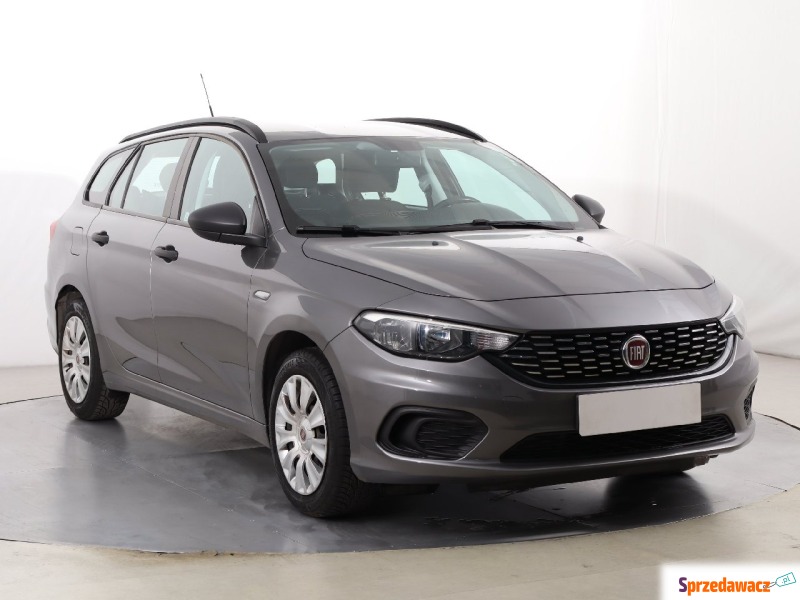 Fiat Tipo  Kombi 2018,  1.4 benzyna+LPG - Na sprzedaż za 44 999 zł - Katowice