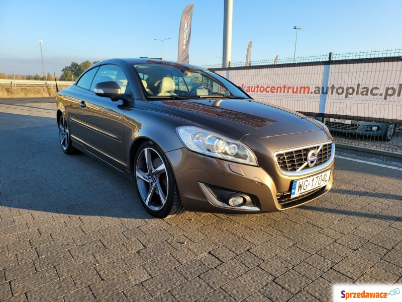 Volvo C70  Kabriolet 2013,  2.0 diesel - Na sprzedaż za 46 800 zł - Lipówki