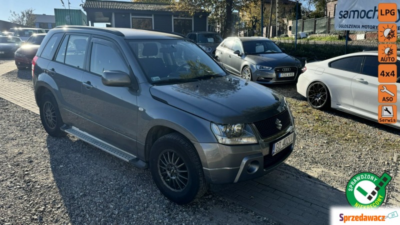 Suzuki Grand Vitara  SUV 2005,  2.0 benzyna - Na sprzedaż za 24 999 zł - Gdańsk