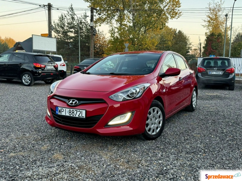 Hyundai i30  Hatchback 2013,  1.4 benzyna - Na sprzedaż za 34 500 zł - Gołków