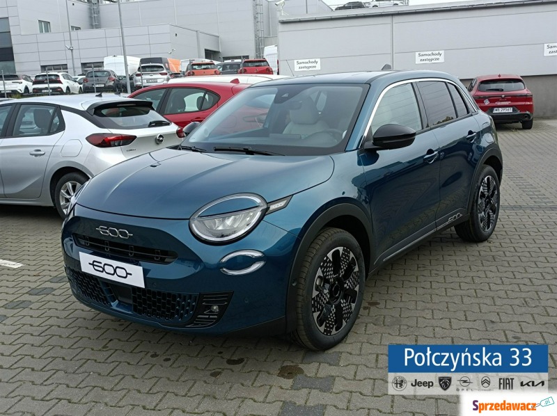 Fiat   Hatchback 2024,  1.2 benzyna - Na sprzedaż za 115 900 zł - Warszawa