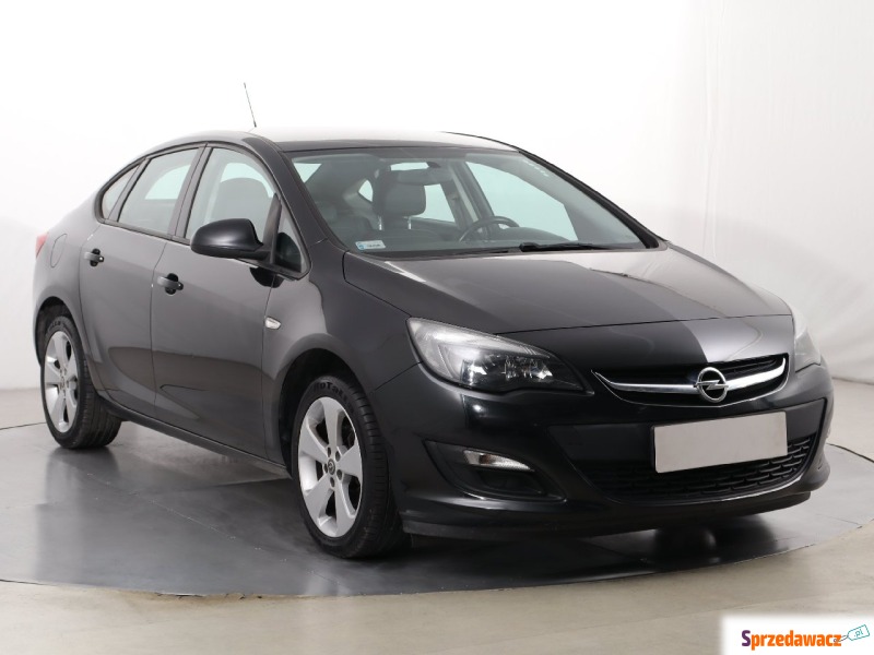 Opel Astra  Liftback 2016,  1.6 benzyna+LPG - Na sprzedaż za 39 999 zł - Katowice