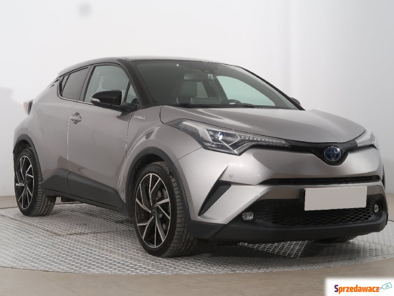 Toyota C-HR  SUV 2018,  1.8 benzyna - Na sprzedaż za 89 999 zł - Poznań