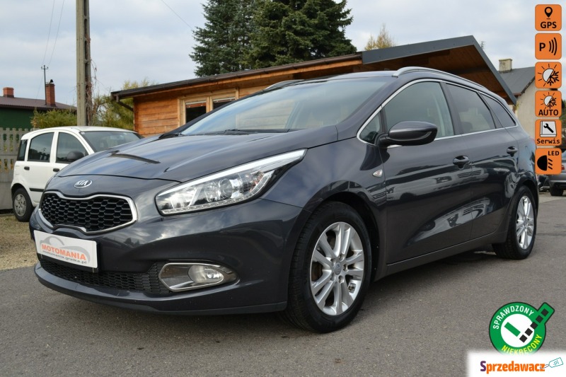 Kia Ceed 2015,  1.6 benzyna - Na sprzedaż za 33 900 zł - Częstochowa