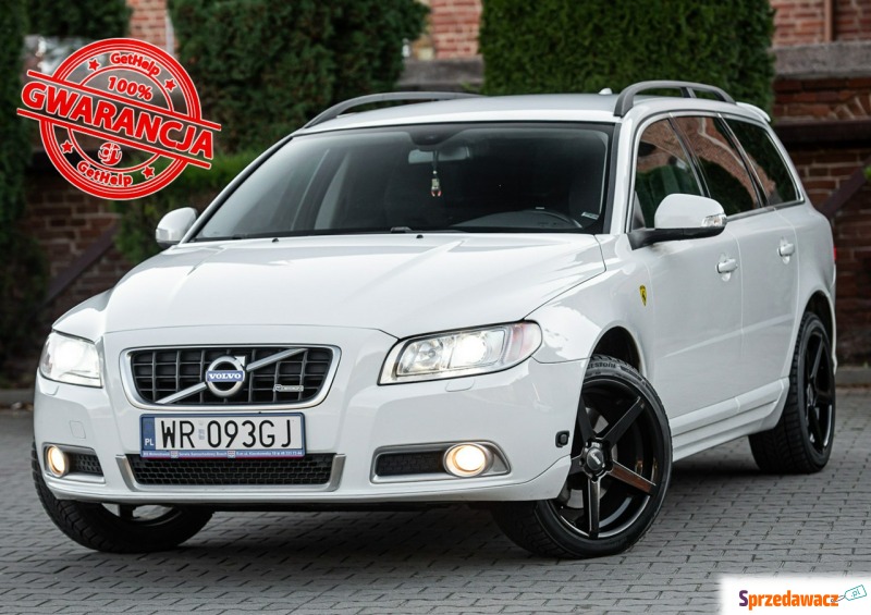 Volvo V70 2009,  2.6 benzyna - Na sprzedaż za 34 700 zł - Zwoleń