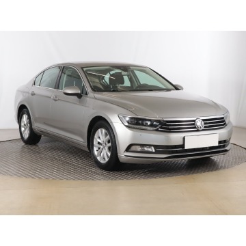 VW Passat 2.0 TDI (150KM), 2015