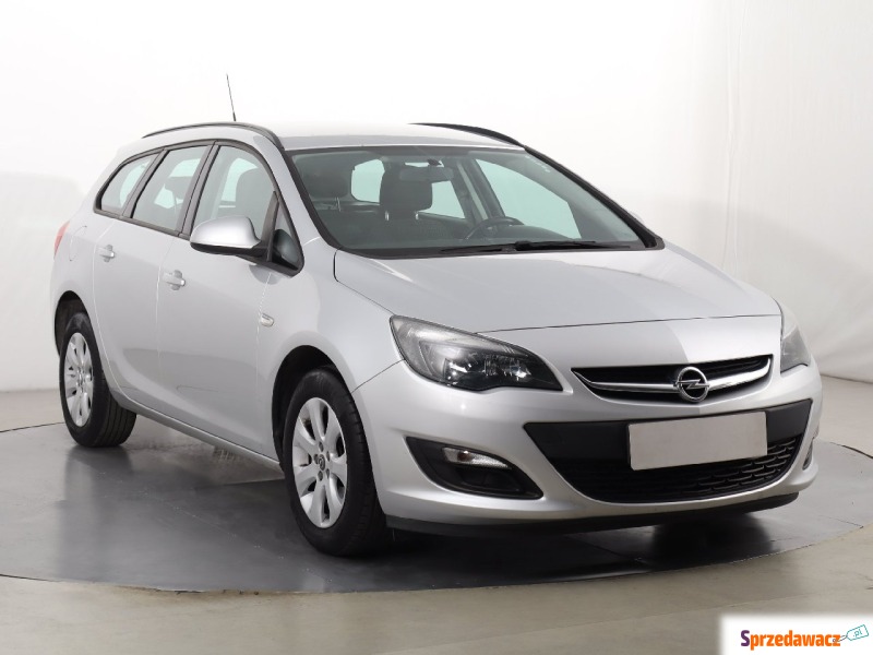 Opel Astra  Kombi 2016,  1.4 benzyna+LPG - Na sprzedaż za 41 999 zł - Katowice