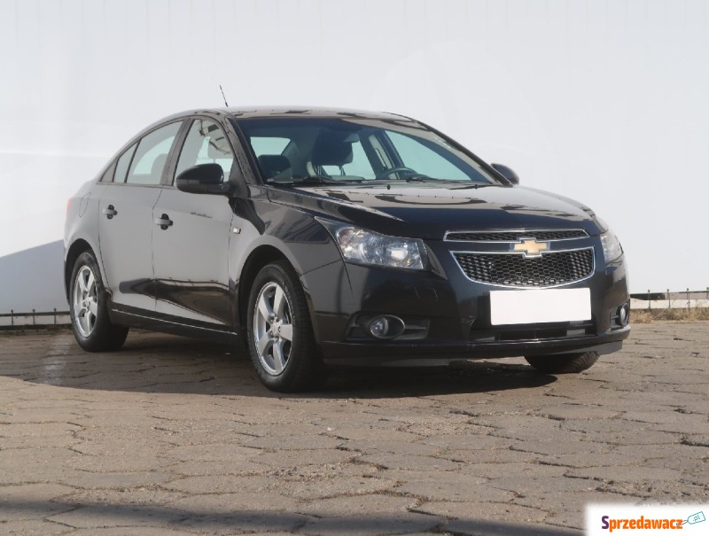 Chevrolet Cruze  Liftback 2009,  1.6 benzyna - Na sprzedaż za 19 299 zł - Łódź