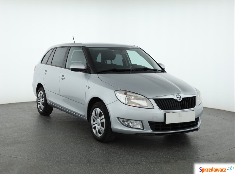 Skoda Fabia  Kombi 2014,  1.2 benzyna - Na sprzedaż za 21 999 zł - Piaseczno