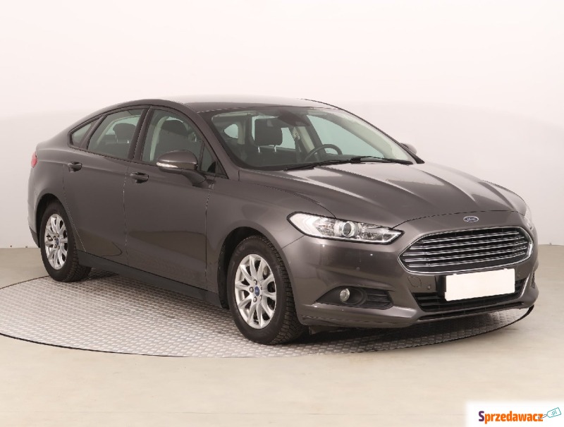 Ford Mondeo  Hatchback 2016,  2.0 diesel - Na sprzedaż za 47 999 zł - Szczecin