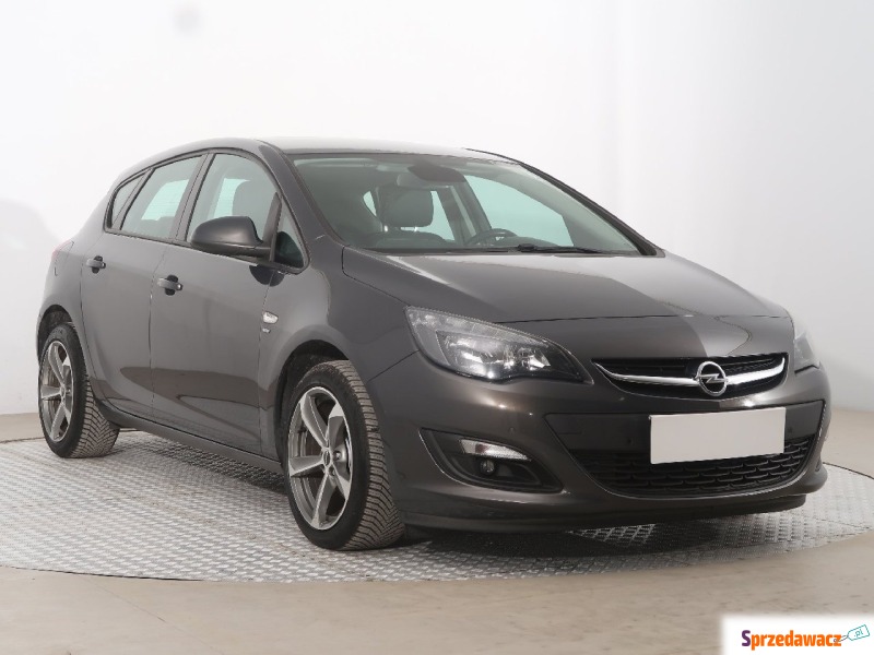 Opel Astra 1.4 T (120KM), 2014 - Samochody osobowe - Piaseczno