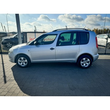 Skoda Roomster 2013,  1.2 benzyna - Na sprzedaż za 19 800 zł - Lipówki - zdjęcie 4