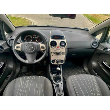 Opel Corsa  Coupe/Sportowy 2008,  2.0 benzyna+LPG - Na sprzedaż za 12 900 zł - Grudziądz - zdjęcie 8