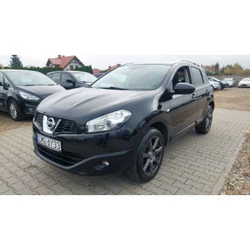 Nissan Qashqai - 2.0 140ps Benzyna Alusy 17 Klimatroniv Navi Kamera 360 PanoramaDach