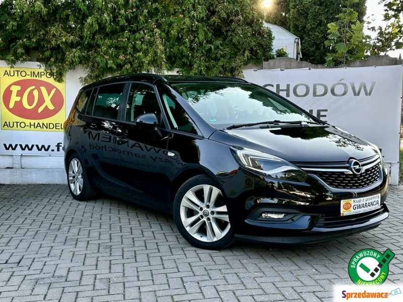 Opel Zafira 2017,  2.0 diesel - Na sprzedaż za 52 900 zł - Olsztyn