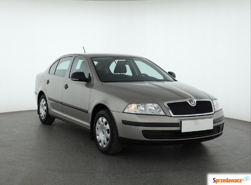 Skoda Octavia  Hatchback 2011,  1.6 benzyna+LPG - Na sprzedaż za 28 999 zł - Piaseczno