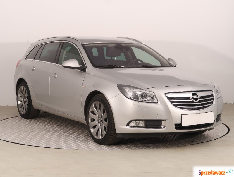 Opel Insignia  Kombi 2009,  2.0 diesel - Na sprzedaż za 24 499 zł - Skarżysko-Kamienna