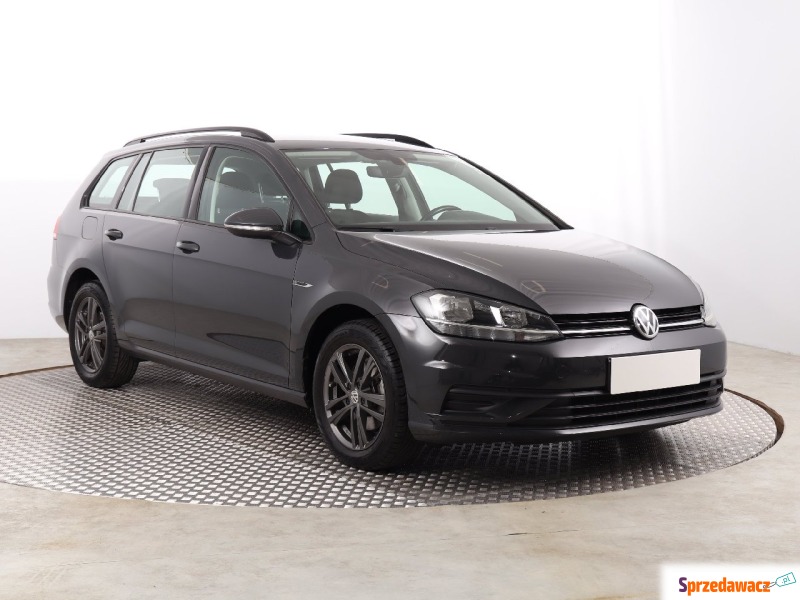 Volkswagen Golf  Kombi 2018,  1.0 benzyna - Na sprzedaż za 49 999 zł - Katowice