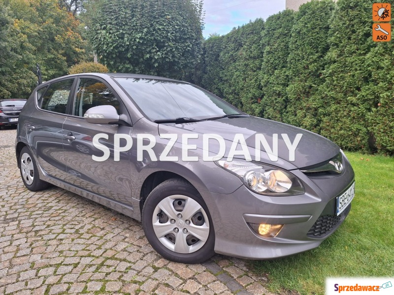 Hyundai i30  Hatchback 2012,  1.4 benzyna - Na sprzedaż za 22 900 zł - Siewierz