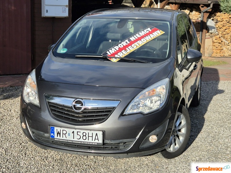 Opel Meriva  Hatchback 2012,  1.4 benzyna - Na sprzedaż za 28 900 zł - Radom