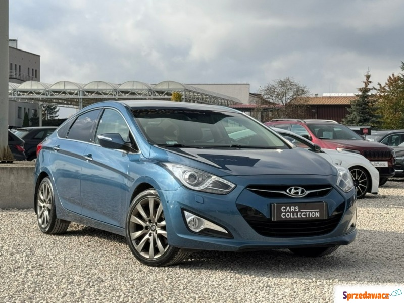 Hyundai i40  Sedan/Limuzyna 2013,  2.0 benzyna - Na sprzedaż za 46 900 zł - Michałowice-Wieś