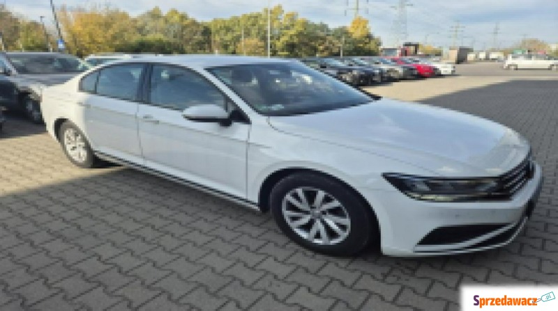 Volkswagen Passat  Sedan/Limuzyna 2019,  2.0 diesel - Na sprzedaż za 42 927 zł - Komorniki